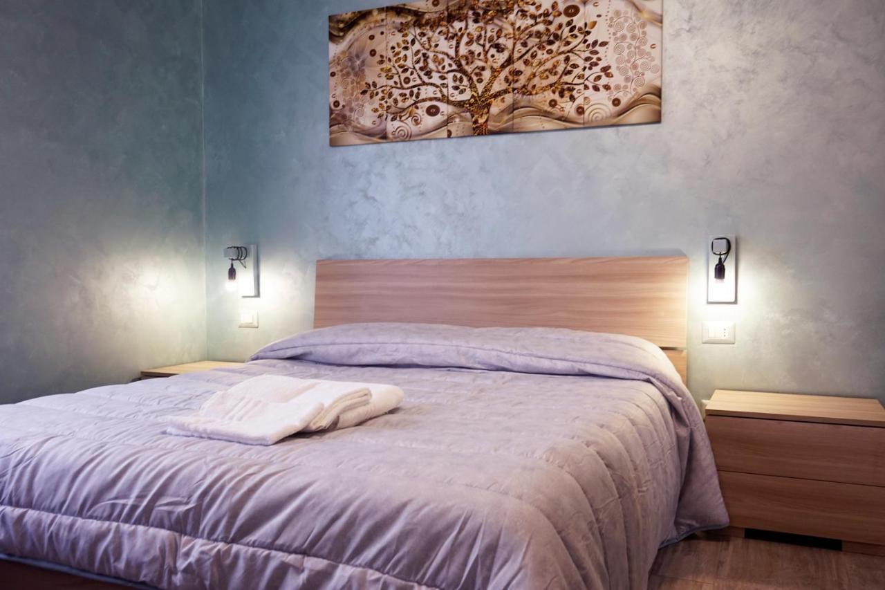 Roma Tourist Lease Hotel Acilia Buitenkant foto